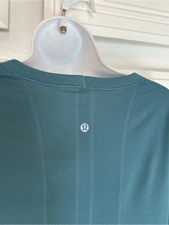NWT Lululemon Swiftly Tech LS *Breeze Silverescent Size  6 Persian Green 4 Way - Picture 13 of 13